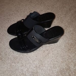 EUC Black wedge sandals